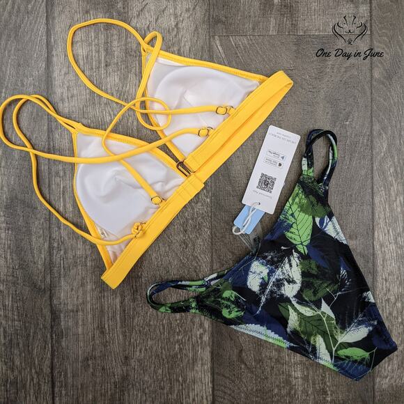 Cupshe Strappy Triangle Bikini Swimsuit Size XS - Picture 4 of 4